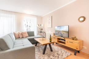 Komplett neu ausgestattete Ferienwohnung für 2 Personen - mit Boxspringbett, zwei Flat-TVs und Parkplatz